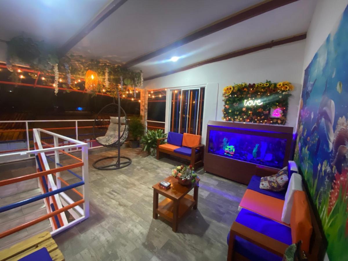 Acuarios Hostal Playa Ladrilleros Bagian luar foto
