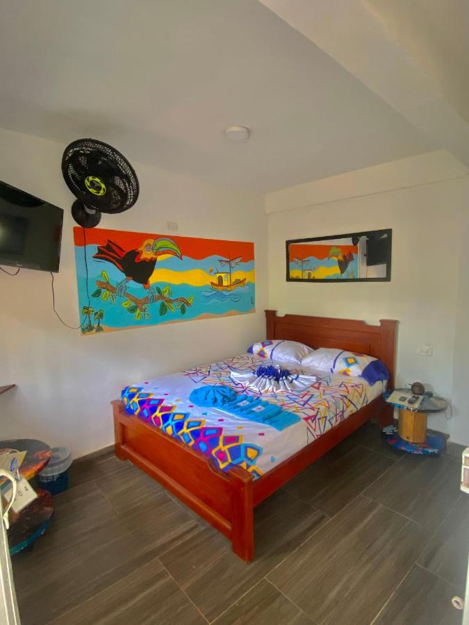 Acuarios Hostal Playa Ladrilleros Bagian luar foto
