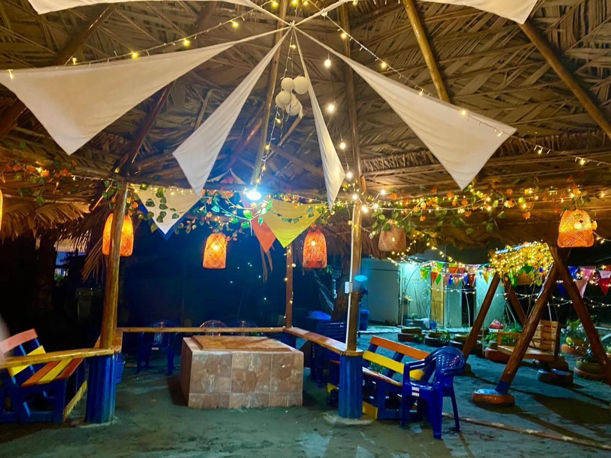 Acuarios Hostal Playa Ladrilleros Bagian luar foto