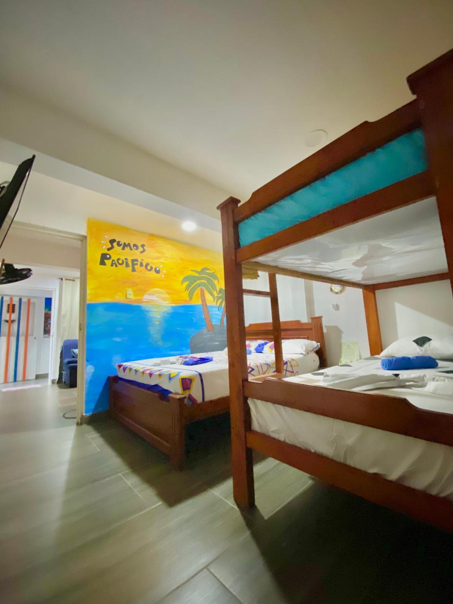 Acuarios Hostal Playa Ladrilleros Bagian luar foto