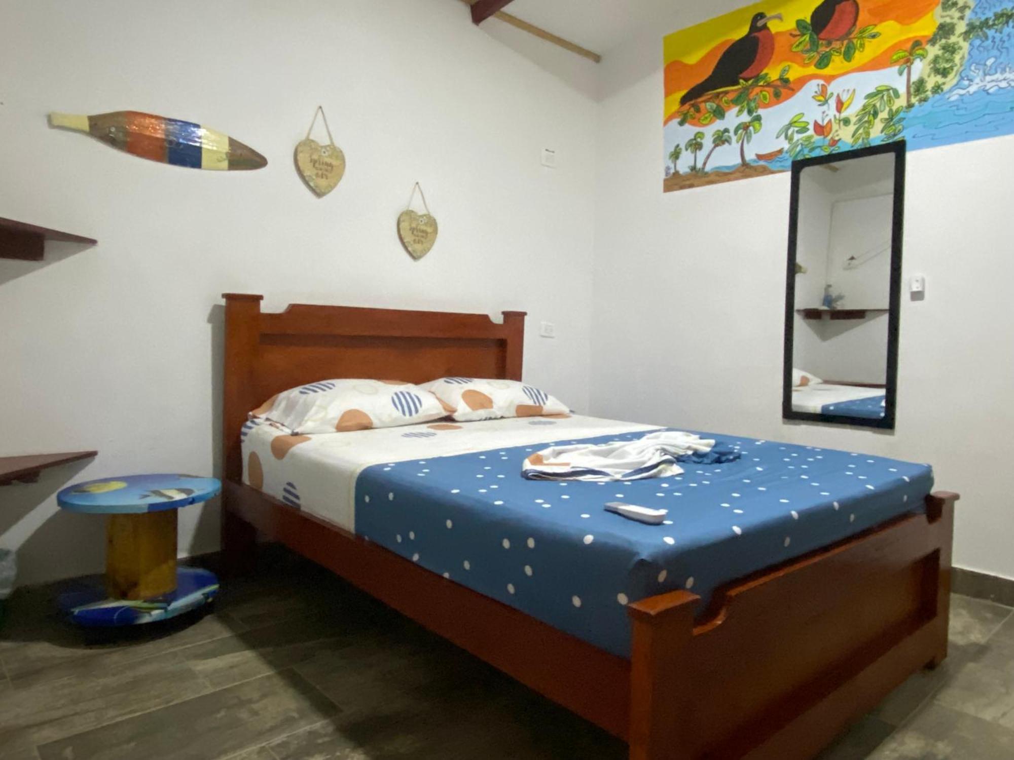 Acuarios Hostal Playa Ladrilleros Bagian luar foto